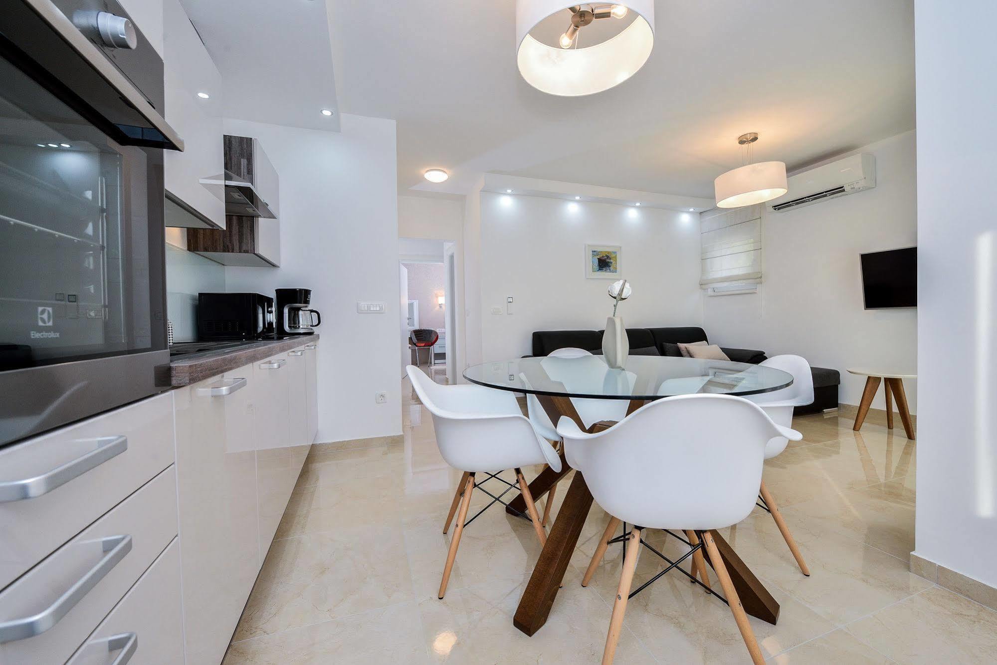 ביבינייה Luxury Apartment 1 Villa Arta מראה חיצוני תמונה