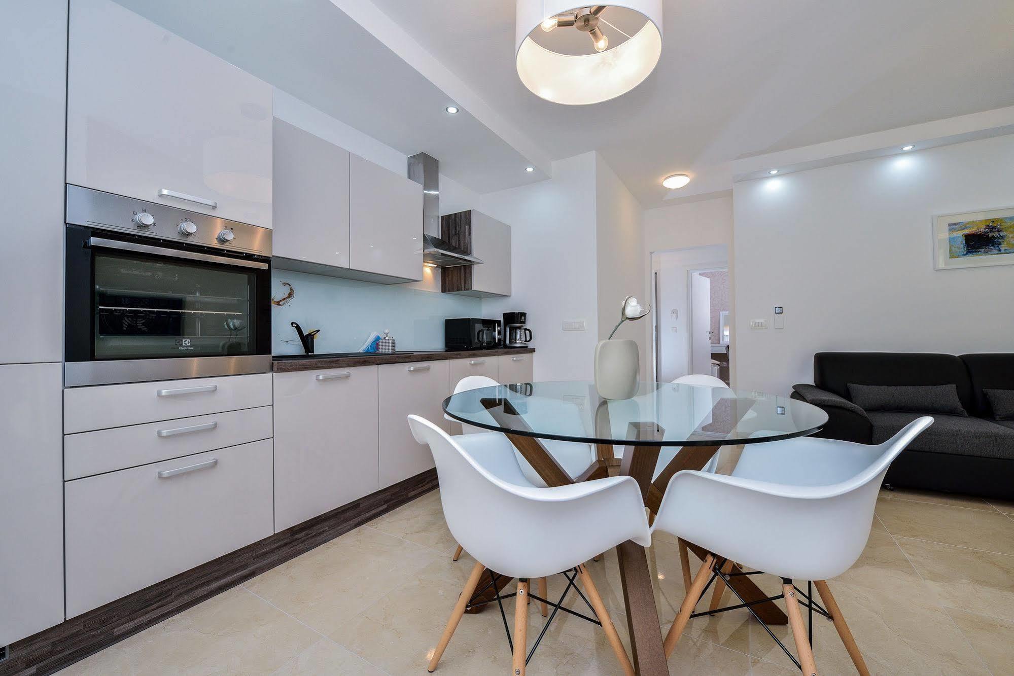 ביבינייה Luxury Apartment 1 Villa Arta מראה חיצוני תמונה